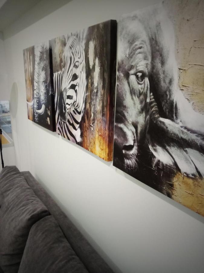 Suite Apartment Athens Center, Metro Metaxourgeio Екстер'єр фото